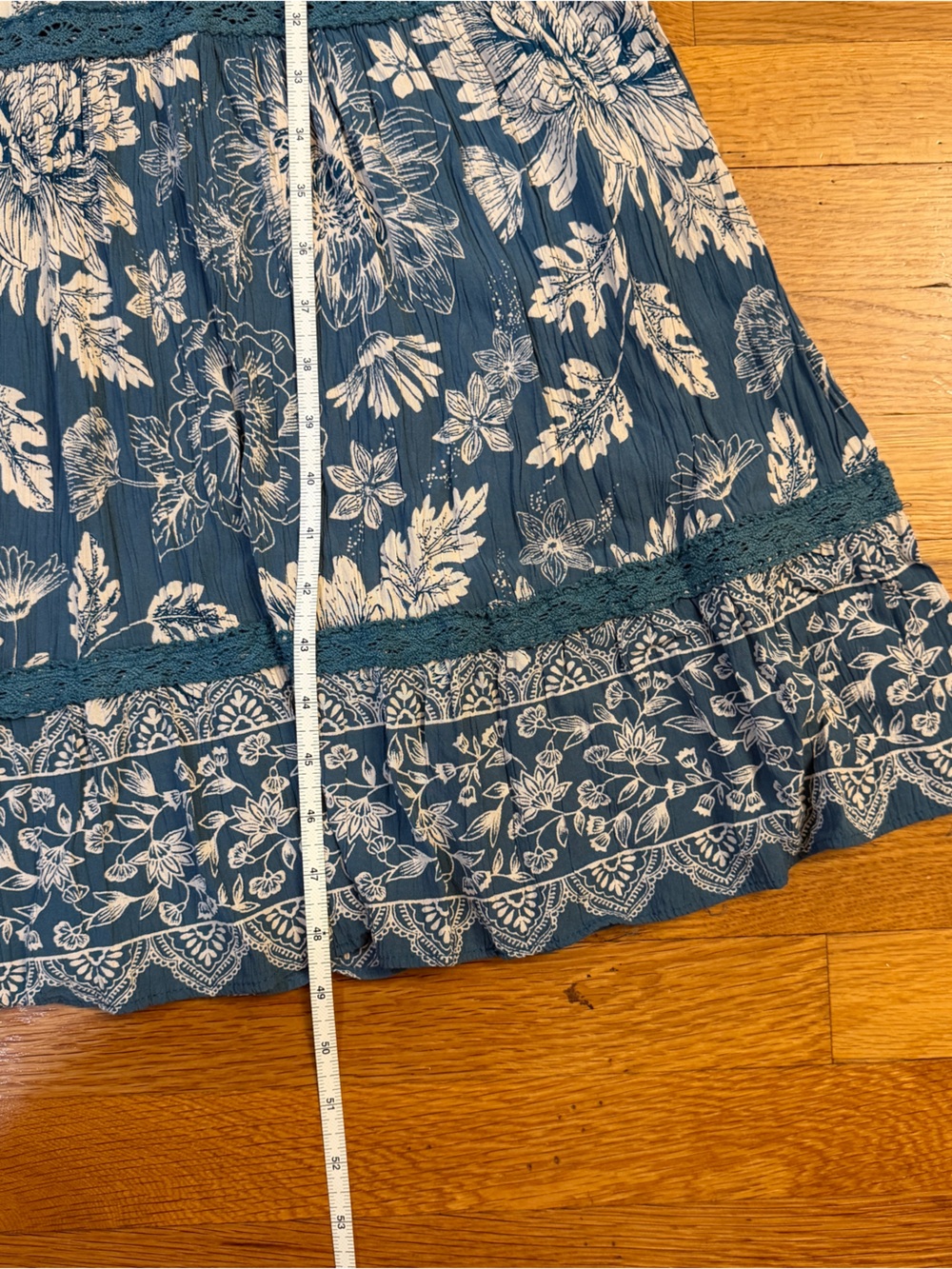 Angie Floral Printed Tiered Maxi Dress in Blue/White - Size Medium - Picture 9 of 9